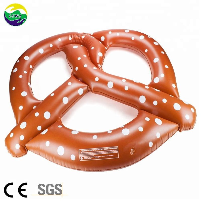 Grande Pão Água Diversão PVC inflável Pretzel Float Anel Piscina Floats Para Adultos