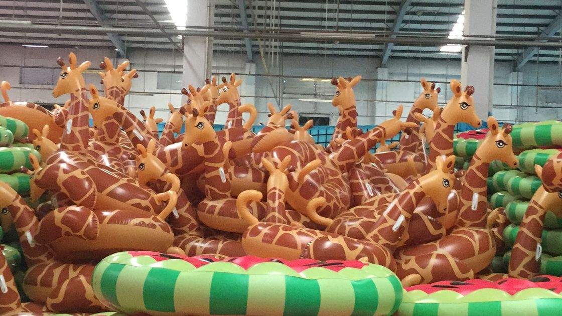 Anel de natação inflável Piscina de girafa 0,32 mm Decoração de flutuador Piscina inflável gigante