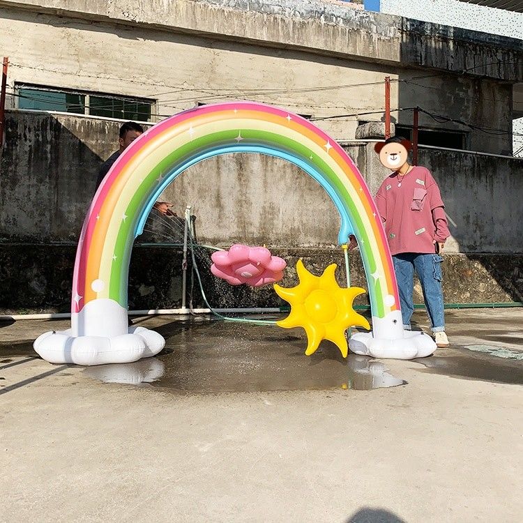 Brinquedo inflável de bola gigante de praia 6 pés de água Rainbow Arch para bebês